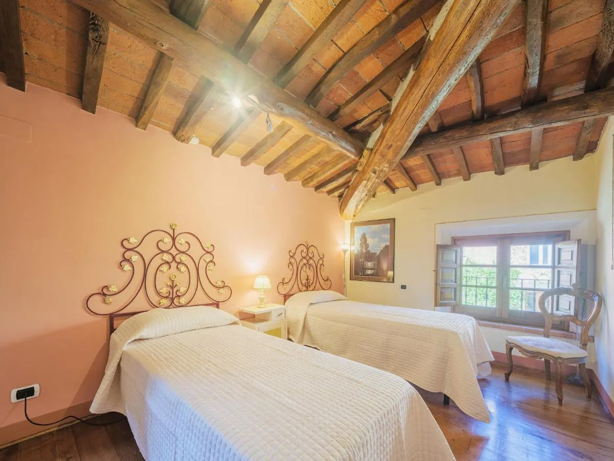 Holiday Home Oleandro By Interhome Camaiore 0*,  İtalya